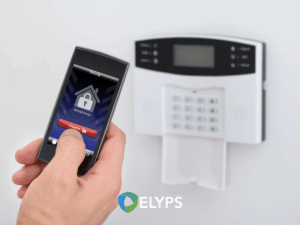 Découvrez comment sécuriser efficacement un bâtiment tertiaire avec une alarme anti-intrusion performante. Types de détecteurs, technologies, intégration et maintenance : ELYPS vous accompagne dans la protection de vos locaux professionnels.