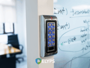 Découvrez comment renforcer la sécurité et la traçabilité des flux dans votre entreprise grâce au contrôle d’accès électronique. Technologies, gestion, intégration et conformité : ELYPS vous accompagne pour une solution sur mesure.